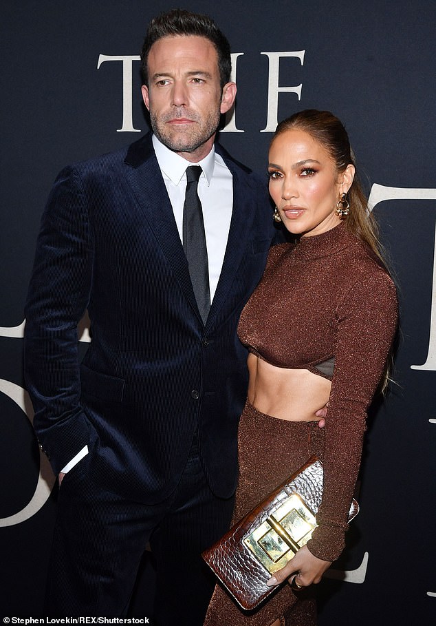 Jennifer Lopez&#39;s ex manager predicts she will finally marry Ben Affleck | Daily Mail Online